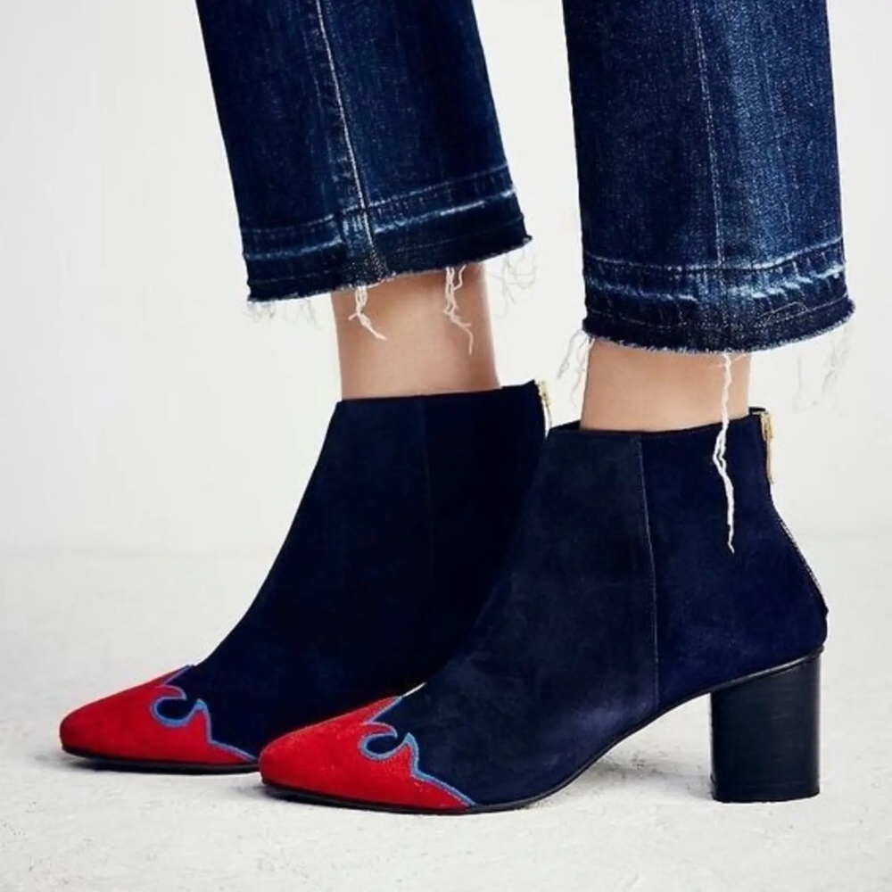 FREE PEOPLE ADELLE NAVY & RED SUEDE ANKLE BOOT EU/40 US 9